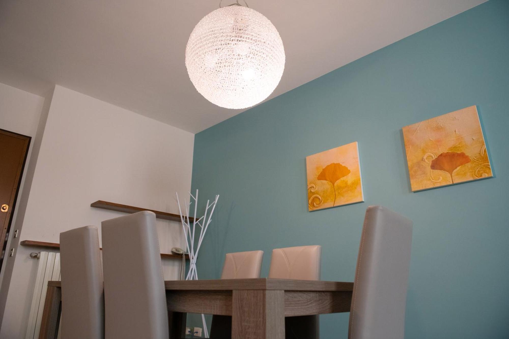 Alessi Appartamenti Desenzano del Garda Ngoại thất bức ảnh